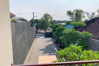 Urbanview Hotel The Soempono Sragen - 4