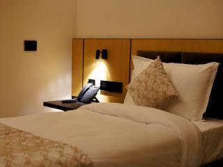 Luxury Lagoon Resort - 9