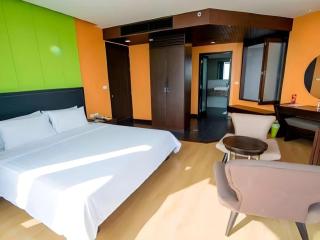 The Sez Hotel Bangsaen - 6