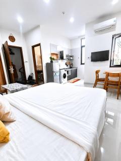 Căn hộ studio có ban công riêng, gần bãi tắm Mỹ Khê và Cầu Rồng 202 - 0