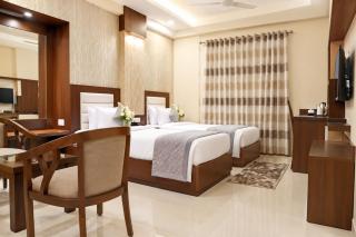 Hotel Kalyan Comfort Stay & Residency - 2