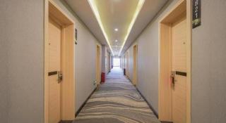 PAI Hotels Shijiazhuang Railway Station West Square - 7