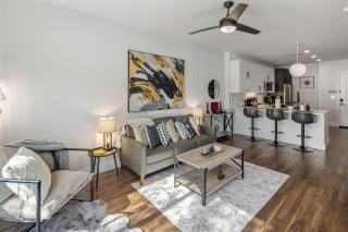 Escape To The Twilight Bungalow 1BR Tempe TownLake - 2