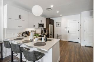 Escape To The Twilight Bungalow 1BR Tempe TownLake - 1