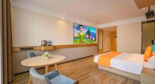 City Comfort Inn Zhanjiang Central People's Hospital High-speed Railway Station - 1