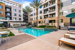 Escape To The Sage Room 2 BR Suite Tempe Town Lake - 9