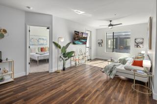 Escape To The Sage Room 2 BR Suite Tempe Town Lake - 3