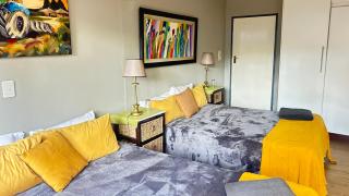 Artzy's Guest bedroom 1km to Olivedale Clinic - Northwold - 7