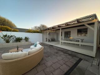 Ruby SoHo Spa Villa - 0