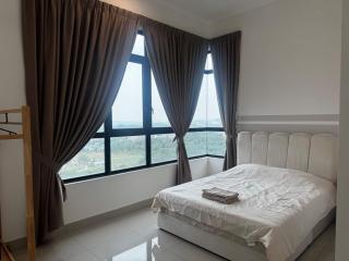 Cozy & Muji-inspired 2-bedroom home at Conezion - 4