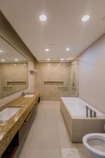 La Fiesta Hotel - 2