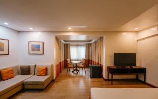 La Fiesta Hotel - 3