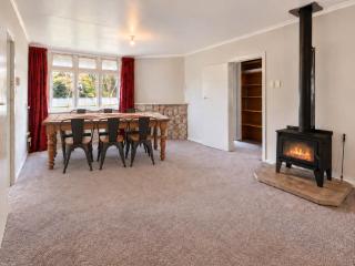 Evolve Rongotea - Three Bedroom Pet Friendly Home - 4