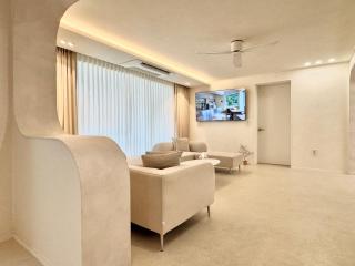 HONGDAE Private House 6Room 4Bath 10beds - 2