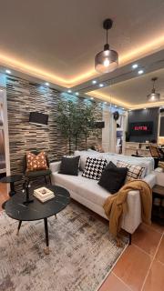 Cozy Stay Sanremo Modern 2BR - 9