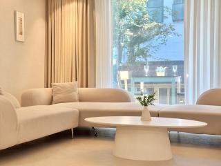 HONGDAE Private House 6Room 4Bath 10beds - 4