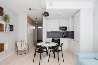 Stylish Ullanlinna Flat with Patio - 1