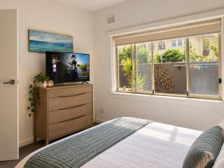 Beachfront Apartment - Melbourne - 4