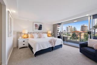 Absolute Beachfront 3BR with Ocean Views - Unit 9 The Penthouses - 4