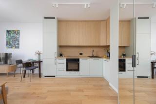 Nowoczesne Apartamenty z Balkonem Kolejowa NU Warszawa Wola by Noclegi Renters - 8