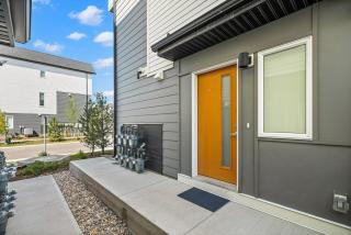 Skyview Ranch 3BR Home near Calgary Airport Lake Views Garage Family Friendly - 9