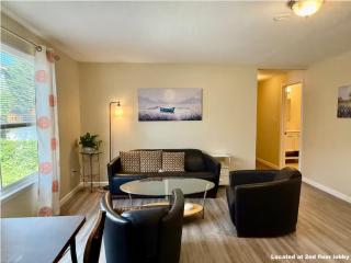 apple arch 3BR suite - 0