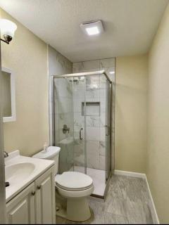 apple arch 3BR suite - 2