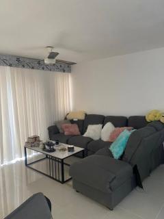 Charming 2-Bedroom Apartment in Santo Domingo - 7