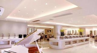 Lake Piedmont International Hotel - 1