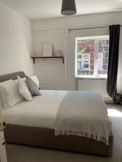East Cliff Manor - 5