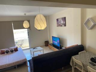 Comfort Apartment Near Finikoudes Beach - 8