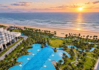 Luxury Apartment Nearly Airport - Swimming Pool - Private Beach - 8