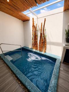 Mini Luxury Villa for 2 Only 15 Mins from Marquee Mall - 3