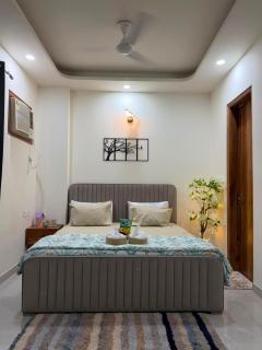 Cozy Comfort - 1