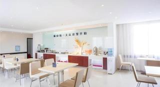 City Comfort Inn Dongxing National Trade Port - 7