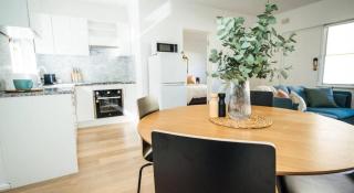 Anzac Oasis- Near Adelaide Airport & Glenelg - Short Stay Holiday Apartment or Workcation - 1