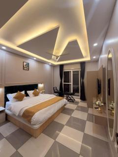 Hotel Ravira Krown Hills - 5