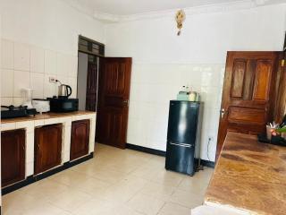 Kilakala 4 Bedroom Garden Home Orchids Cottage - 1