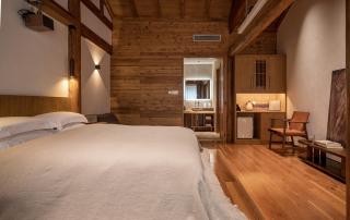 Yijian Yunkuan · Beyond Streams & Hills Laid-back Days Panoramic Private-Tub Retreat (Sifang Street) - 1