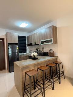 Forest City Sea View Apartment - Modern Muji Style Stay for 5 - 3
