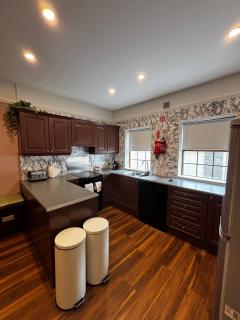 City Centre Townhouse - just off Medieval Mile - 7