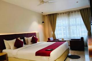 FabHotel Meridian Blue - 2