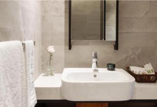 CHECK inn Taichung Zhongshan - 8