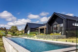 The Valley Lodge - 9