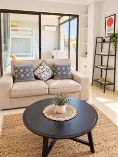 Acropolis Ray of Light - Spacious Flat - Stunning views - 8
