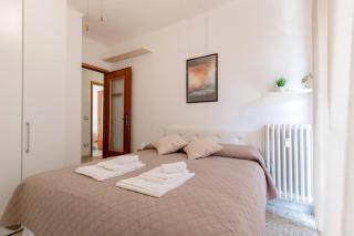 H11 CASA HOLLY Parcheggio - Sanremo - 8