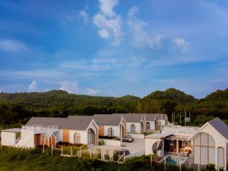 RB201 Kiera Arch Garden Villa K1 - 8