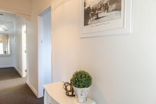 Walnut House - 3