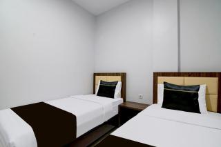 Collection O near Mall Ciputra formerly Lucky Stay - 2