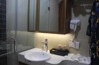 Sunrise Pearl Hotel - 8